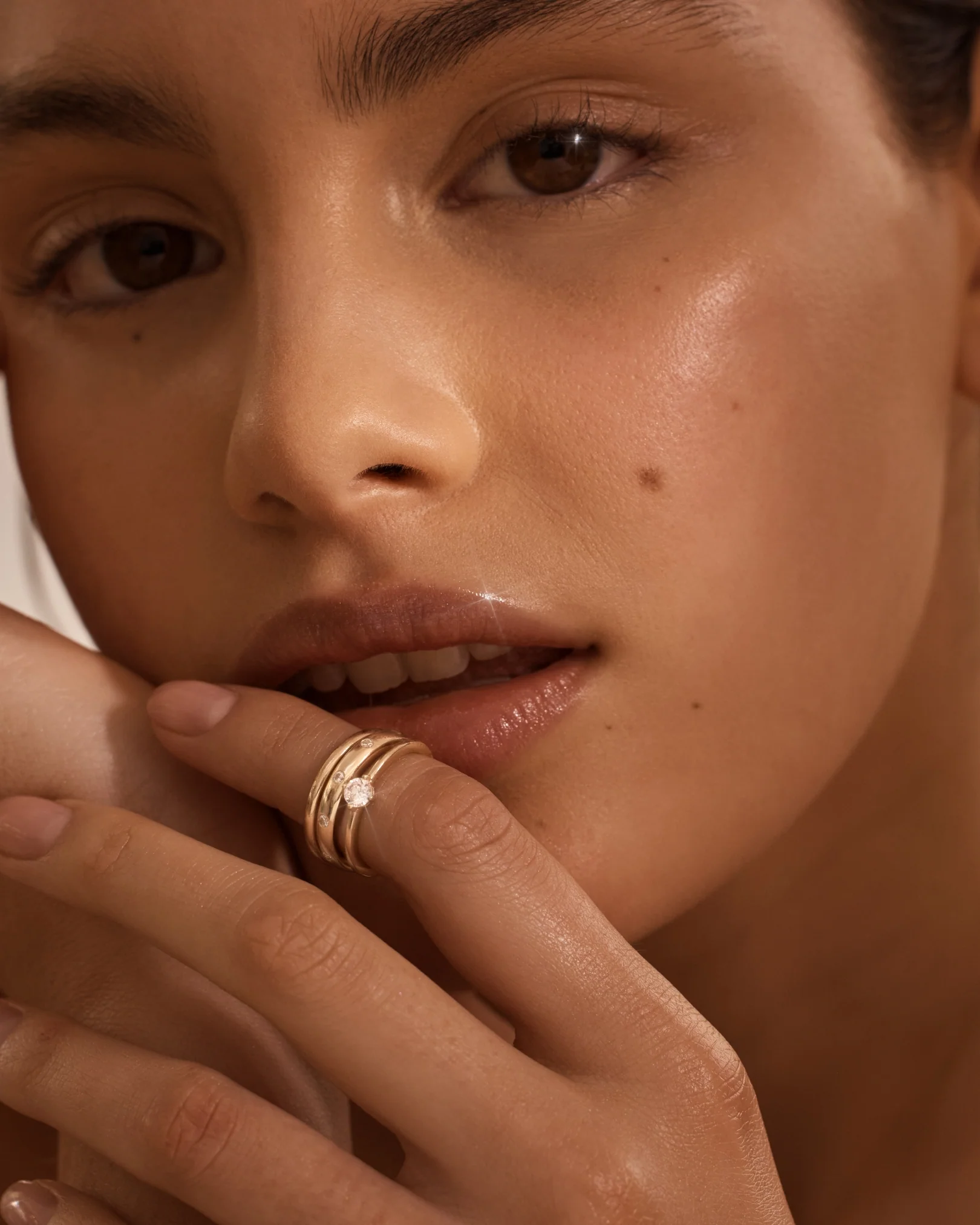 14k Solid Gold Bold Purity Ring - Image 5
