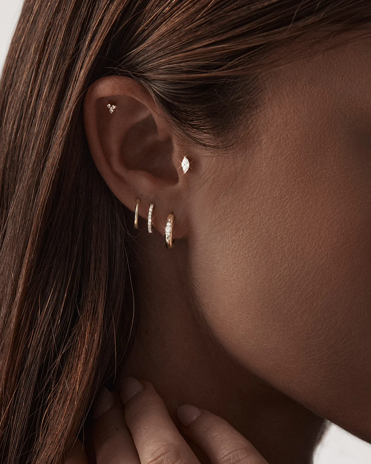 14k Solid Gold Petal Lab-Grown Diamond Cartilage Earring - Image 2