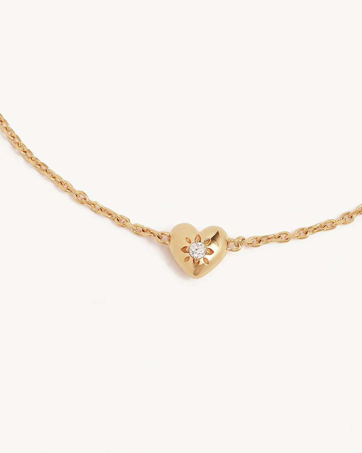 18k Gold Vermeil Blooming Hearts Bracelet - Image 3