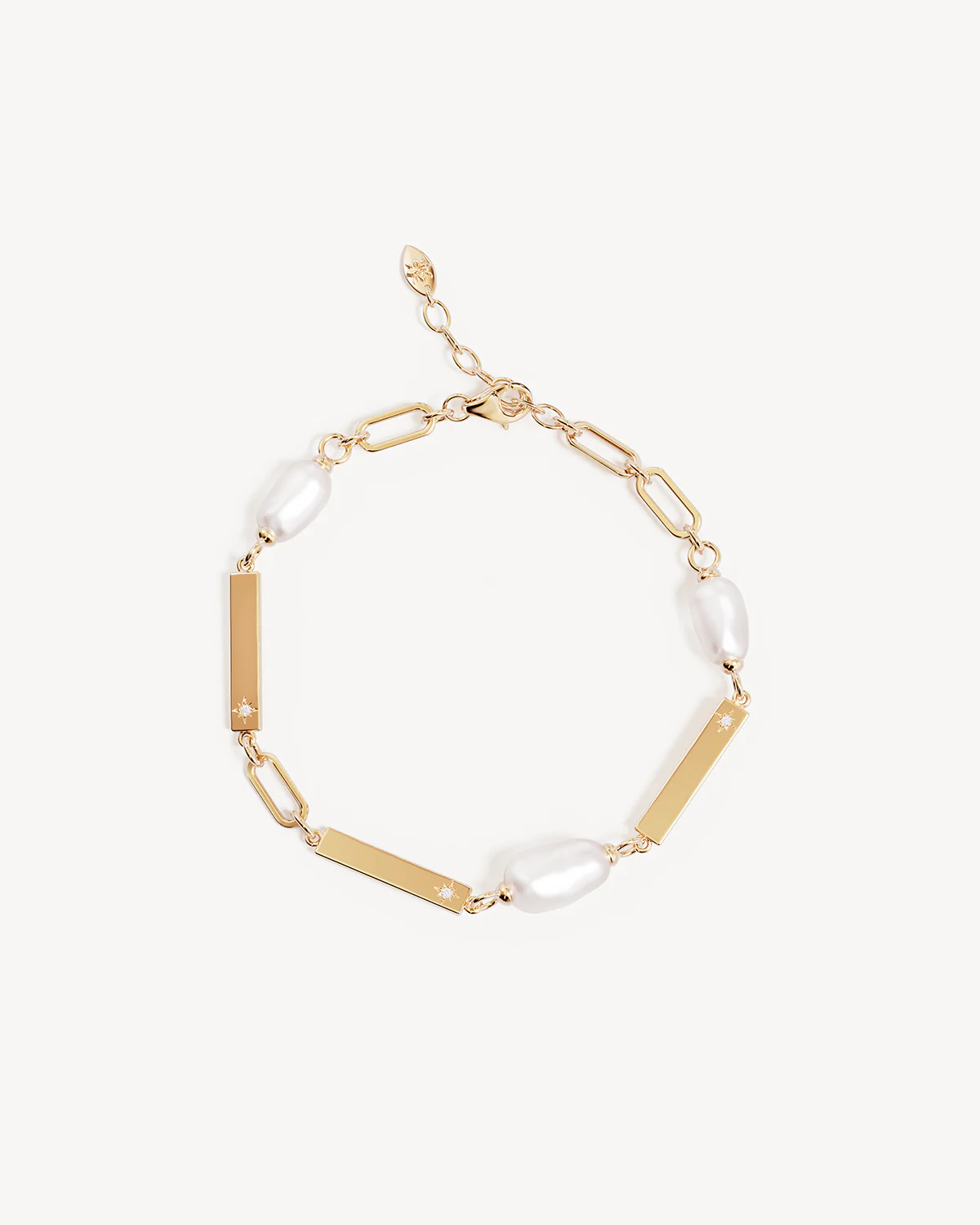 18k Gold Vermeil Connected By Love Pearl Bracelet - Image 3