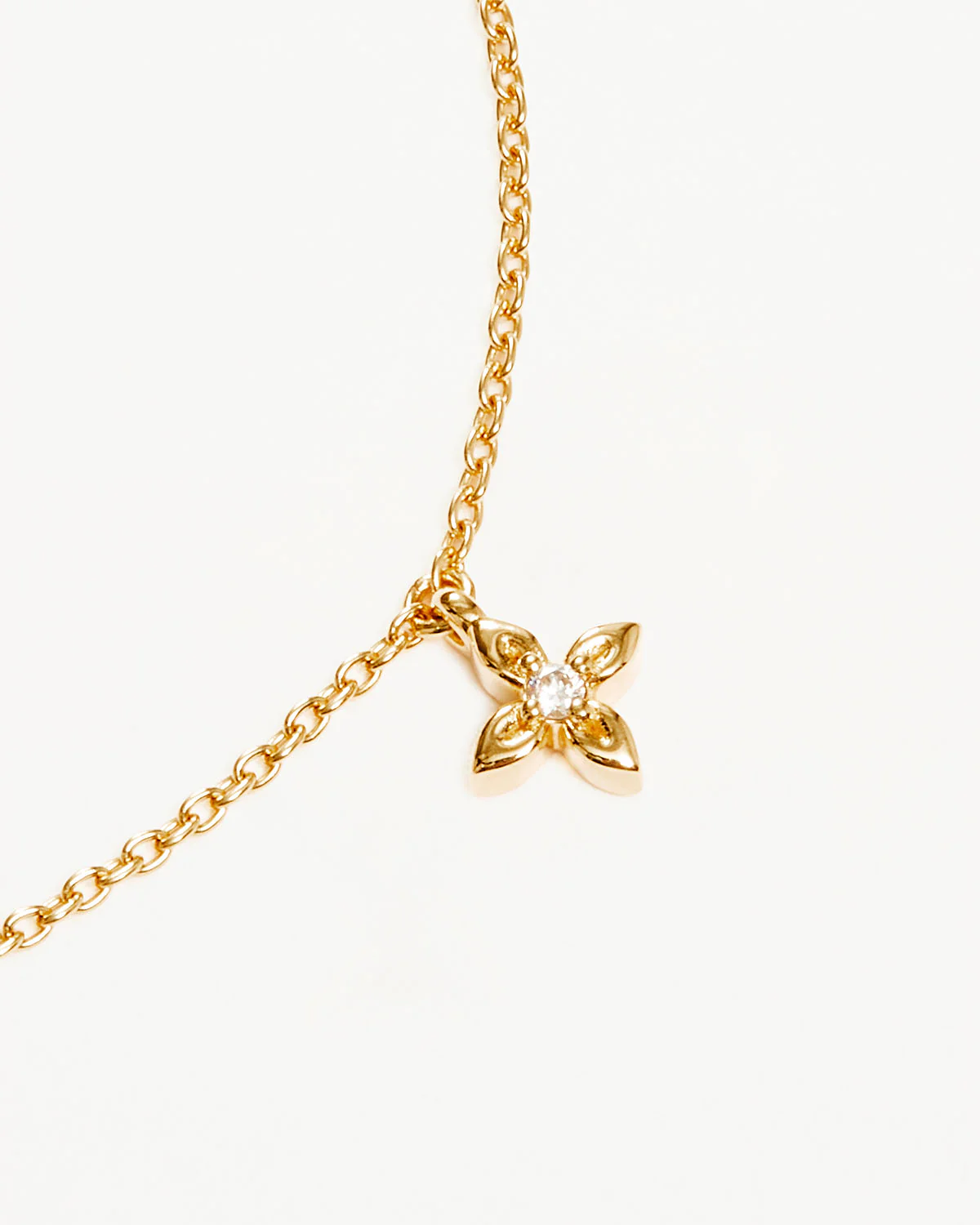 18k Gold Vermeil Live in Peace Bracelet - Image 3
