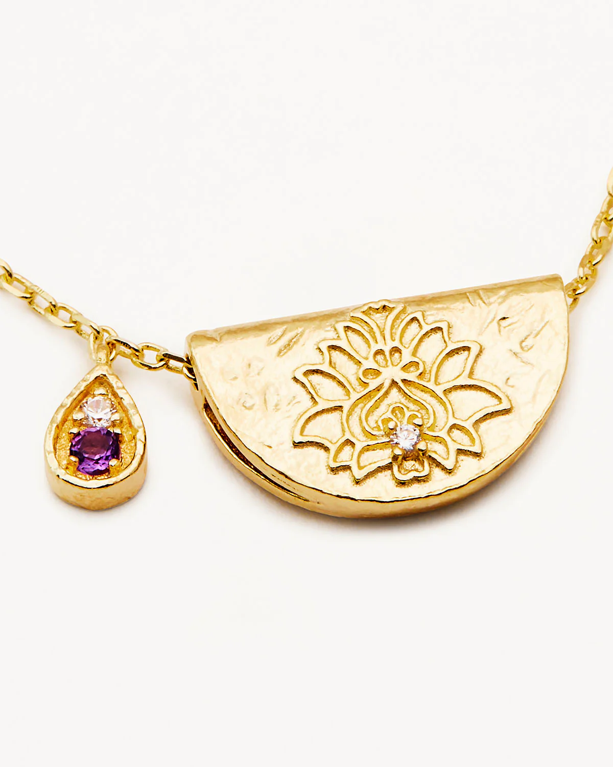 18k Gold Vermeil Lotus Birthstone Necklace - February - Amethyst - Image 3