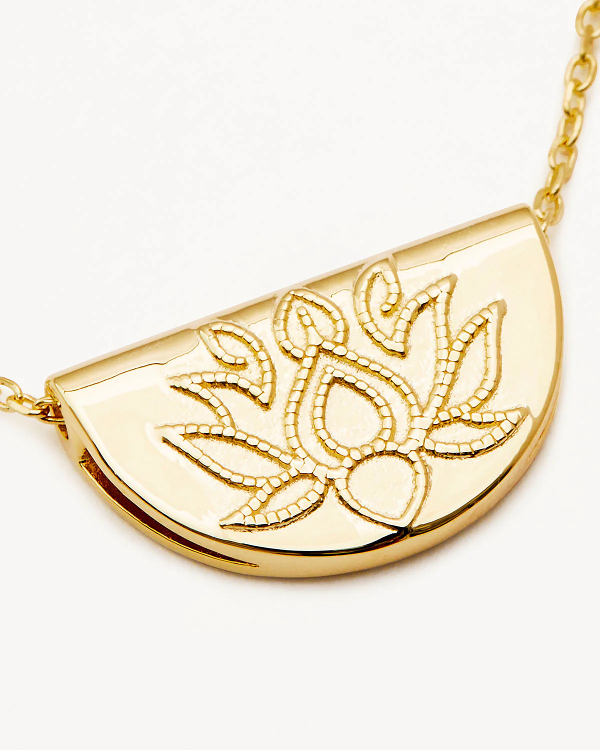 18k Gold Vermeil Lotus Necklace - Image 4