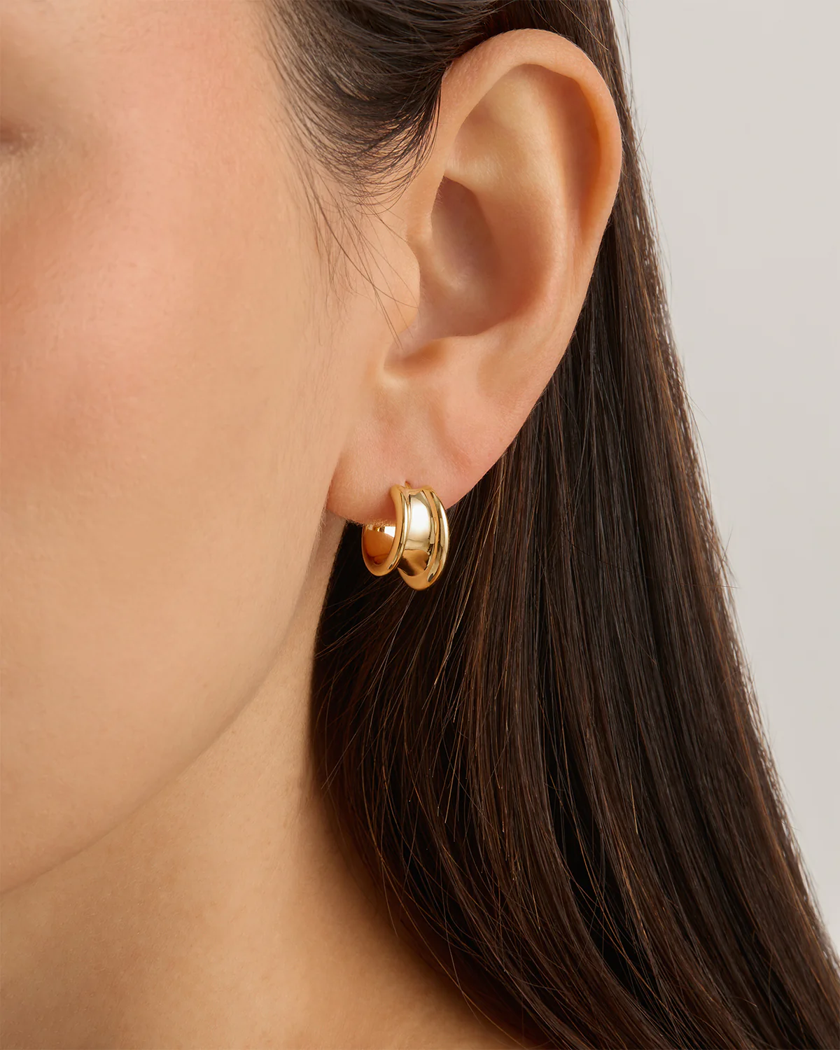 18k Gold Vermeil Muse Small Hoops - Image 2