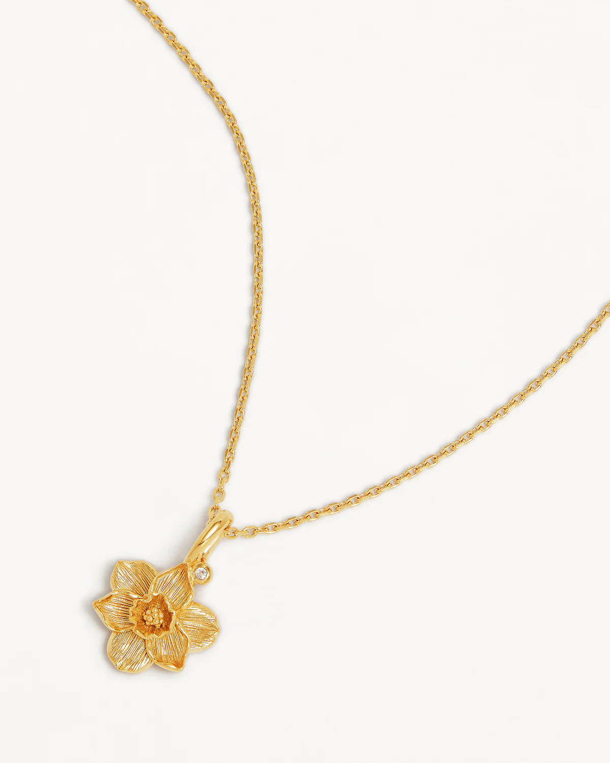 18k Gold Vermeil Narcissus December Birth Flower Necklace - Image 3