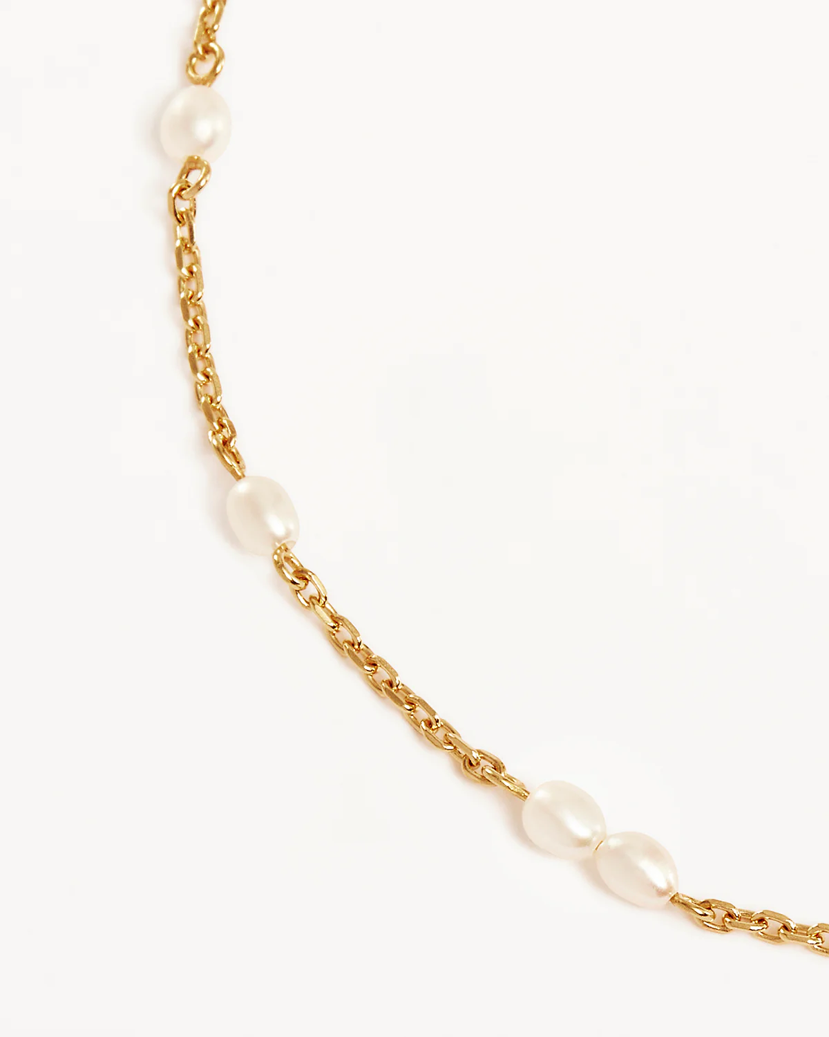 18k Gold Vermeil Serene Dreams Pearl Bracelet - Image 3